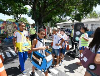 Nova Iguaçu leva educação de trânsito às escolas e forma futuros cidadãos conscientes