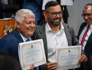 Prefeito, vice e vereadores eleitos de Angra são diplomados