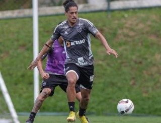 Vasco se acerta com Mauricio Lemos e zagueiro deve chegar ao Rio nesta quarta