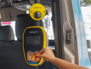 Detro-RJ começa a implementar biometria facial em vans intermunicipais