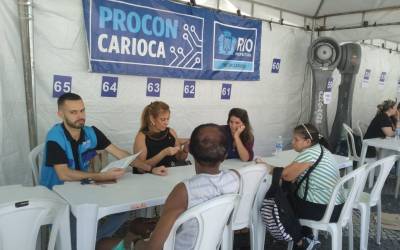 Procon Carioca realiza mutirão de negociação de dívidas e orientação financeira