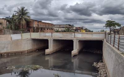 Rio Roncador começa a receber urbanização em trecho canalizado