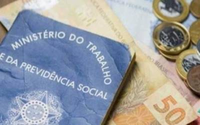 Empresas têm até esta sexta-feira para pagar o décimo terceiro salário