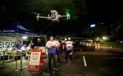 Operação Lei Seca terá reforço de drones para flagrar motoristas que tentam escapar da fiscalização 