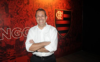 Bap toma posse como novo presidente do Flamengo