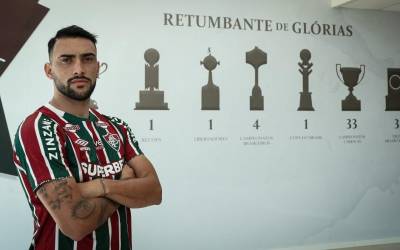 Fluminense anuncia a contratação de zagueiro Juan Freytes