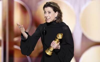 Fernanda Torres ganha Globo de Ouro de melhor atriz pelo filme Ainda Estou Aqui