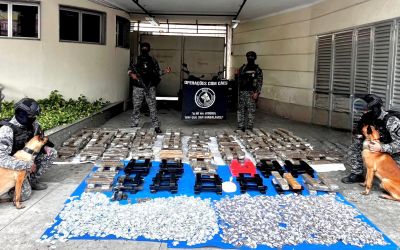 Polícia Militar apreende cerca de 600 quilos de drogas em operação nas comunidades da Mangueira e Tuiuti, na Zona Norte do Rio